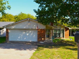 Foreclosed Home - 8304 DOWNE DR, 76108