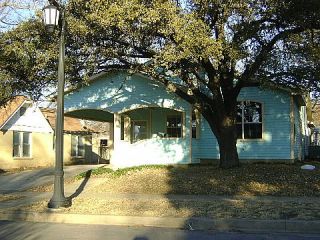 Foreclosed Home - 2921 8TH AVE, 76110