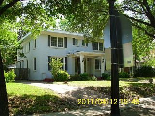 Foreclosed Home - 2201 PARK PLACE AVE, 76110