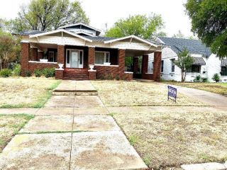 Foreclosed Home - 3116 COLLEGE AVE, 76110