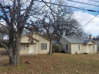 Foreclosed Home - 4003 CARNATION AVE, 76111