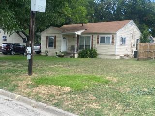 Foreclosed Home - 1619 LONG AVE, 76114