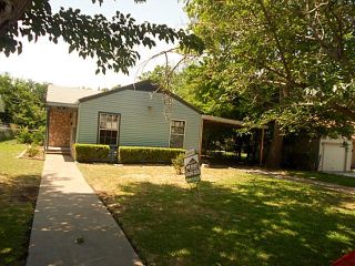 Foreclosed Home - 7413 GASTON AVE, 76116
