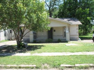 Foreclosed Home - 3432 MOUNTCASTLE DR, 76119