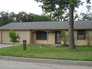 Foreclosed Home - 4712 CARLYLE DR, 76132
