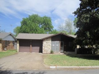 Foreclosed Home - 2100 YORK DR, 76134
