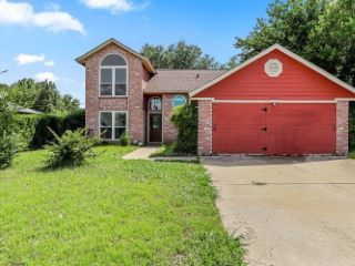 Foreclosed Home - 6513 LAKESIDE DR, 76135