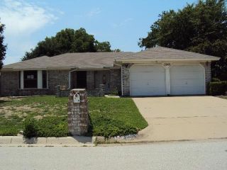 Foreclosed Home - 3908 CHESTNUT ST, 76137
