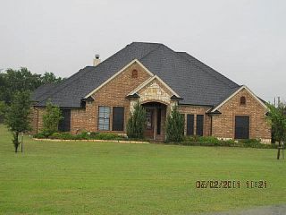 Foreclosed Home - 213 AUSTIN CREEK CT, 76140