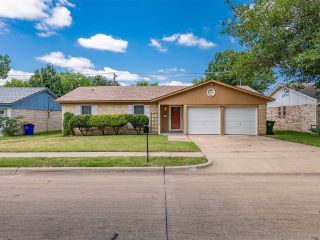 Foreclosed Home - 6717 MCCOY DR, 76148