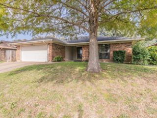 Foreclosed Home - 7525 JANETTA DR, 76180
