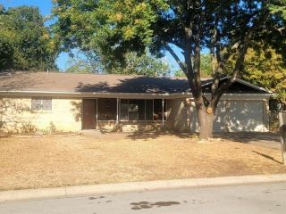 Foreclosed Home - 1905 FORDHAM LN, 76201