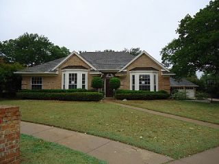 Foreclosed Home - 1308 WOODLAKE CT, 76210