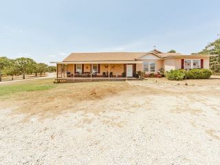 Foreclosed Home - 367 INDIAN SCHOOL RD, 76230