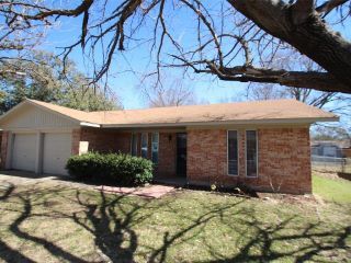 Foreclosed Home - 408 HILLSIDE DR, 76240