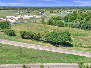 Foreclosed Home - 27960 US HIGHWAY 377, 76245