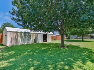 Foreclosed Home - 712 N MAPLE ST, 76252
