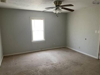 Foreclosed Home - 2511 CARRIGAN ST, 76301