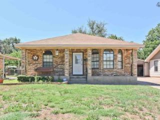 Foreclosed Home - 530 W INWOOD DR, 76301