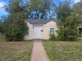 Foreclosed Home - 1524 KEELER AVE, 76301