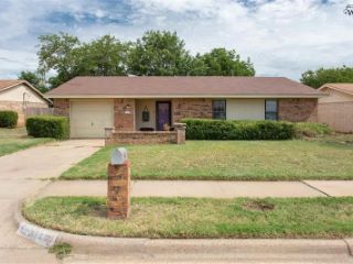 Foreclosed Home - 4910 COLLEEN DR, 76302
