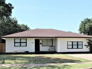 Foreclosed Home - 1605 ALDRICH AVE, 76302