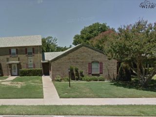 Foreclosed Home - 3002 BARRYWOOD DR, 76309