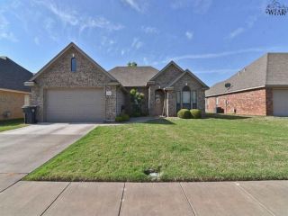 Foreclosed Home - 5006 SPRING HILL DR, 76310