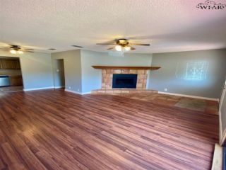 Foreclosed Home - 109 ROSE ST, 76354