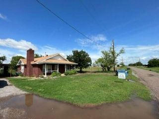 Foreclosed Home - 18473 3RD ST, 76364