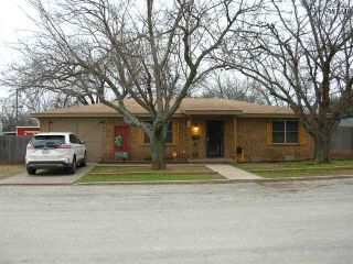 Foreclosed Home - 202 S CARROLL ST, 76365