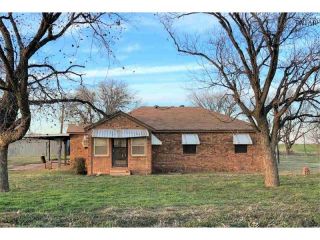 Foreclosed Home - 3038 Cr 130, 76380