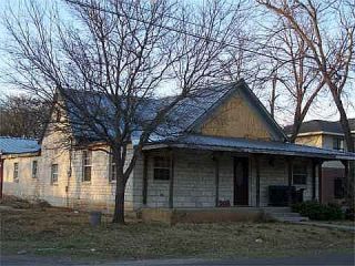Foreclosed Home - 395 W OAK ST, 76401