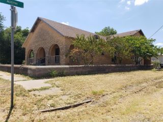 Foreclosed Home - 132 W REYNOSA AVE, 76444