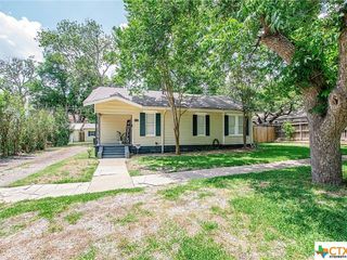 Foreclosed Home - 1018 N 11TH ST, 76501