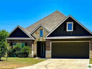 Foreclosed Home - 8302 PLEASANT TRAIL DR, 76502