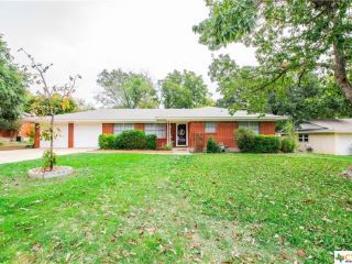 Foreclosed Home - 3501 MEADOW OAKS DR, 76502