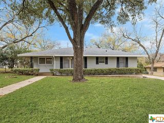 Foreclosed Home - 1401 S 51ST ST, 76504