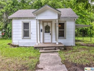 Foreclosed Home - 1412 S 2ND ST, 76504