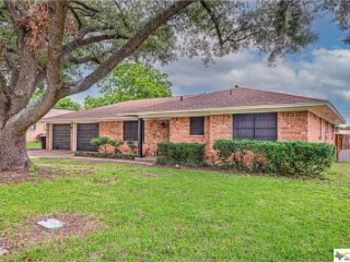 Foreclosed Home - 601 APACHE DR, 76504