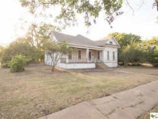 Foreclosed Home - 418 S 25TH ST, 76504