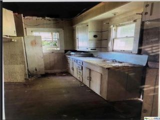 Foreclosed Home - 230 W CLARK ST, 76511