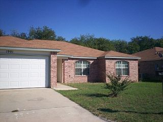 Foreclosed Home - 1901 LIBERTY HILL DR, 76513