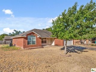 Foreclosed Home - 1 BUTTERCUP LOOP, 76513