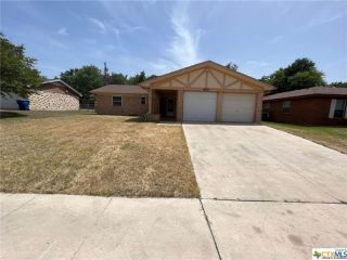 Foreclosed Home - 420 COTTONWOOD DR, 76522