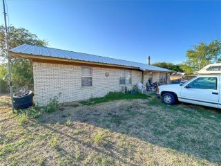 Foreclosed Home - 575 FM 1602, 76538