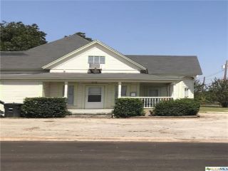 Foreclosed Home - 319 E YOUNG AVE, 76541