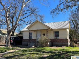Foreclosed Home - 1304 ALEXANDER ST, 76541