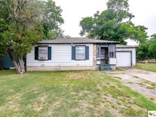 Foreclosed Home - 808 EVETTS RD, 76541