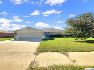 Foreclosed Home - 700 W ORION DR, 76542